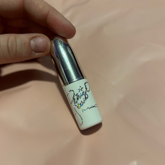 Patrick Star and M.A.C Collab Lipstick - Picture 3 of 5